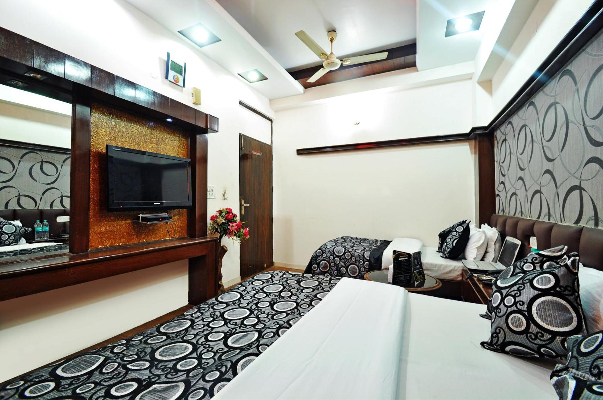 Hotel Shiva Intercontinental - New Delhi Railway Station - Paharganj Eksteriør billede