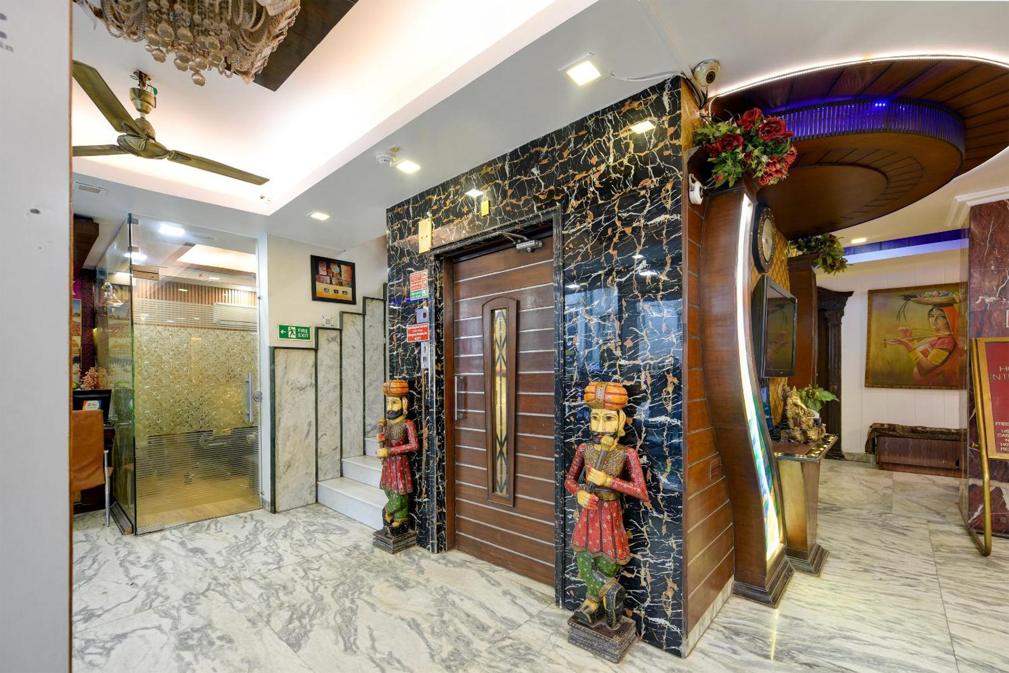 Hotel Shiva Intercontinental - New Delhi Railway Station - Paharganj Eksteriør billede