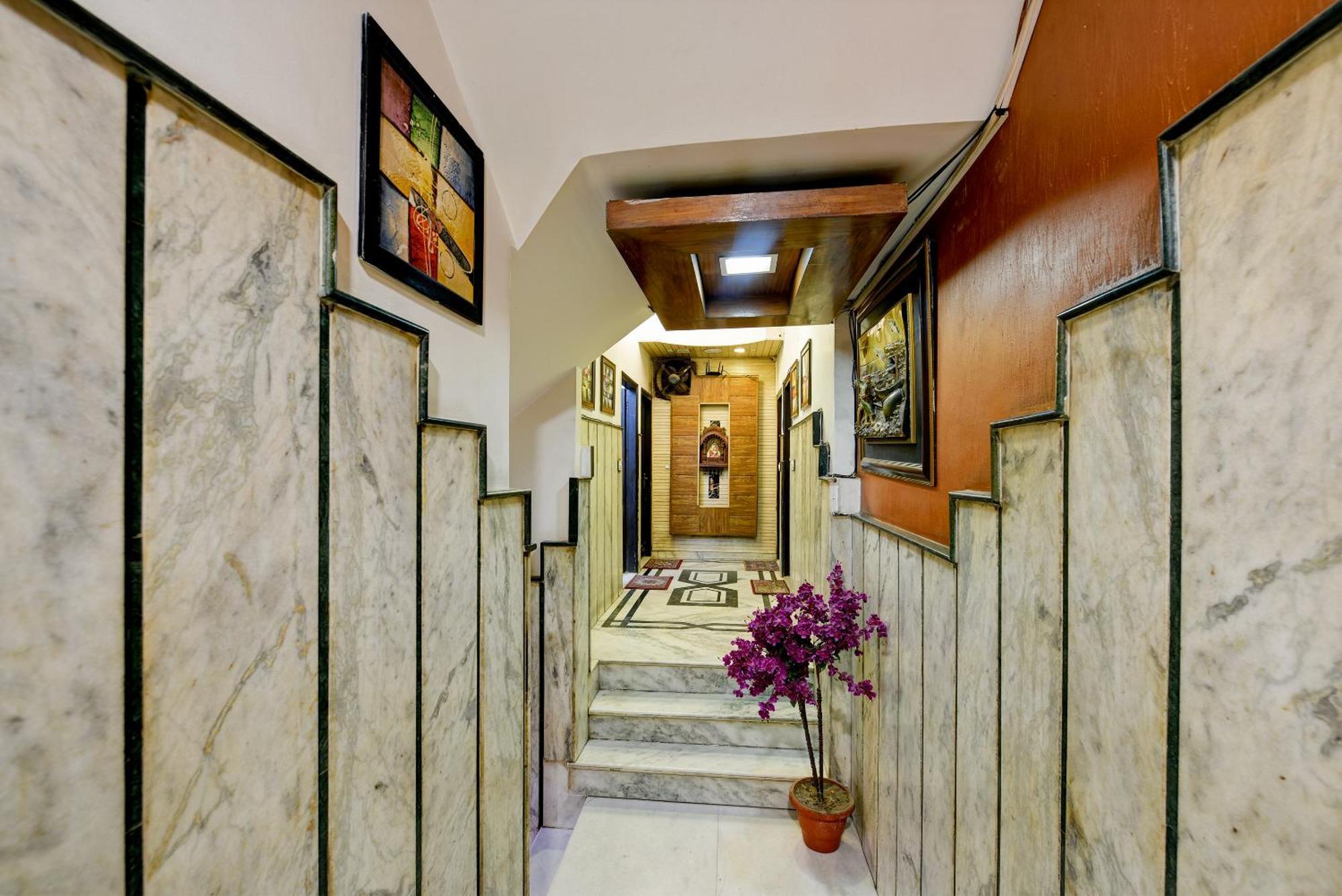 Hotel Shiva Intercontinental - New Delhi Railway Station - Paharganj Eksteriør billede