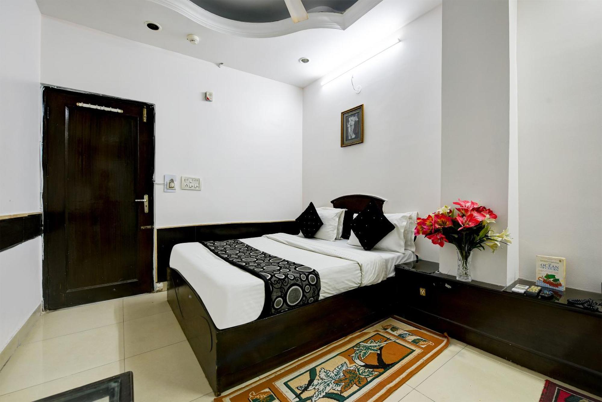 Hotel Shiva Intercontinental - New Delhi Railway Station - Paharganj Eksteriør billede