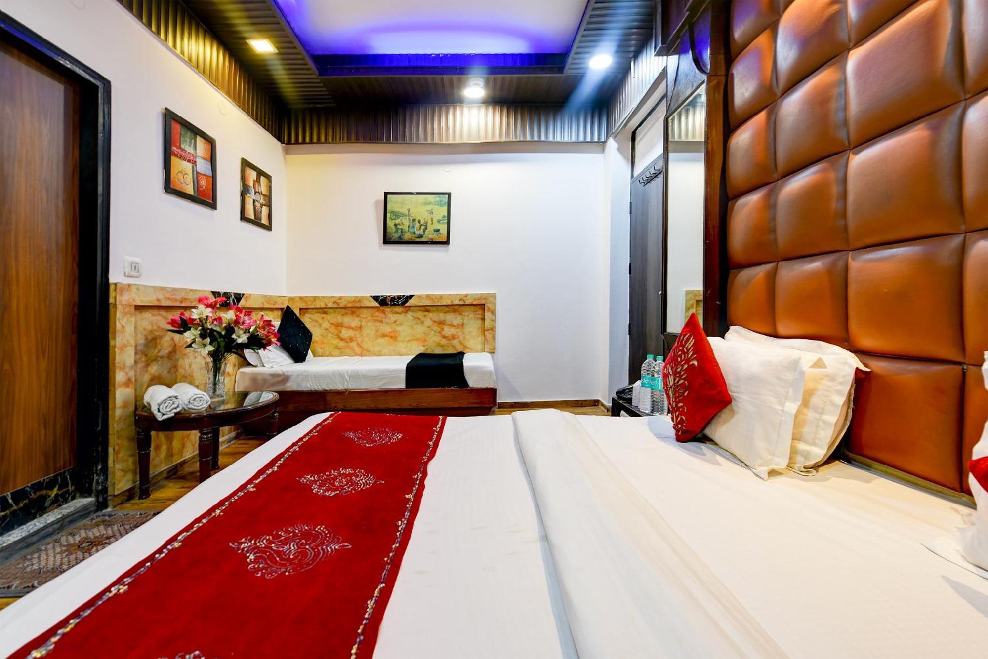 Hotel Shiva Intercontinental - New Delhi Railway Station - Paharganj Eksteriør billede